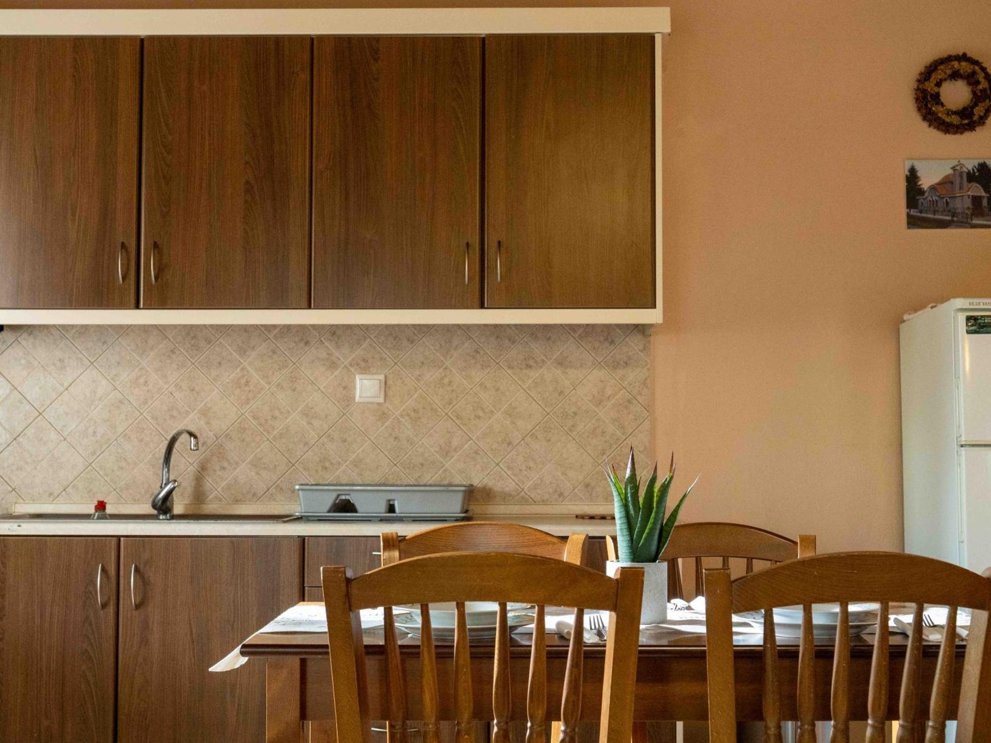 Karyon Apartments Kariofiton ภายนอก รูปภาพ